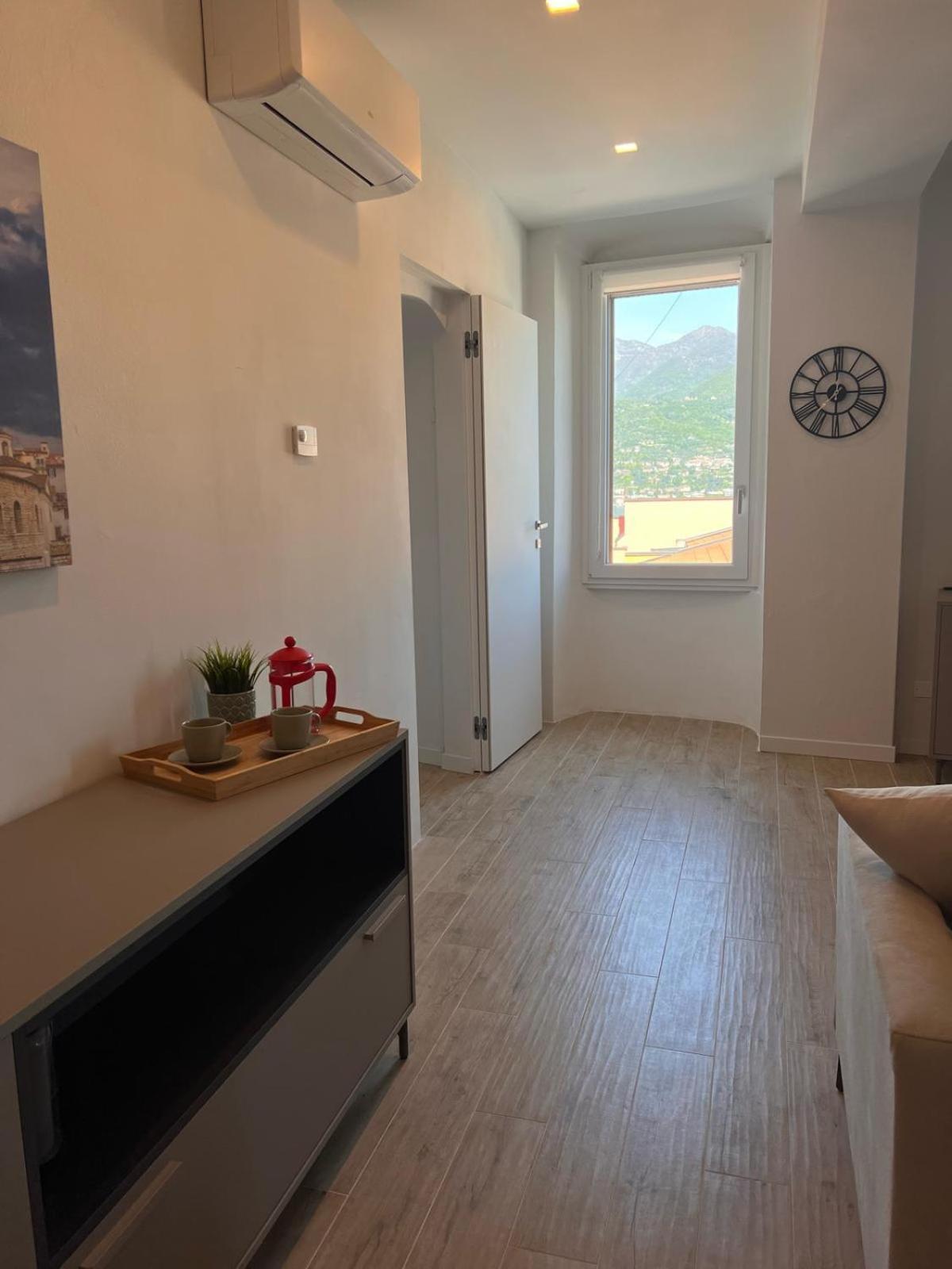 La Finestra Sul Garda Dreaming Holidays San Felice del Benaco Bagian luar foto