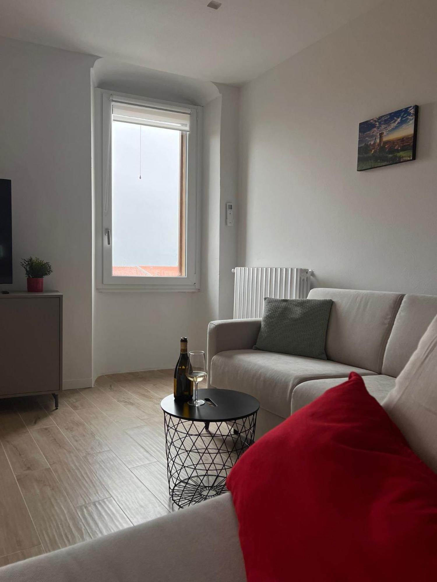 La Finestra Sul Garda Dreaming Holidays San Felice del Benaco Bagian luar foto