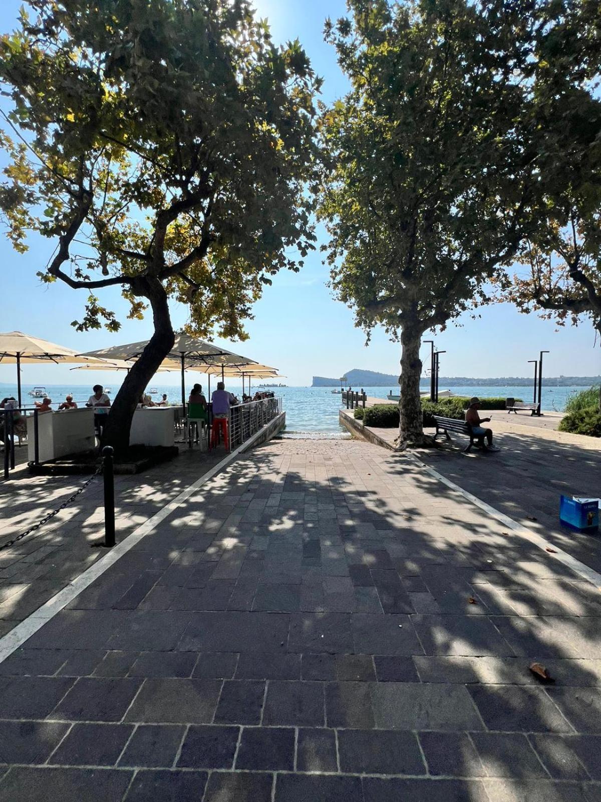 La Finestra Sul Garda Dreaming Holidays San Felice del Benaco Bagian luar foto